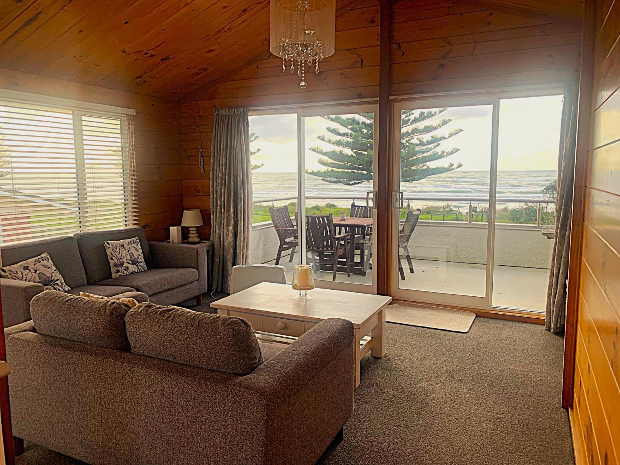 Beach Front Apartment Ohope Kültér fotó